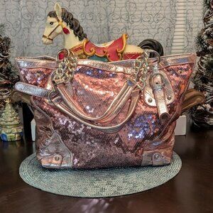 O1 MELIE BIANCO Poppy Sequin Spotlight Bag